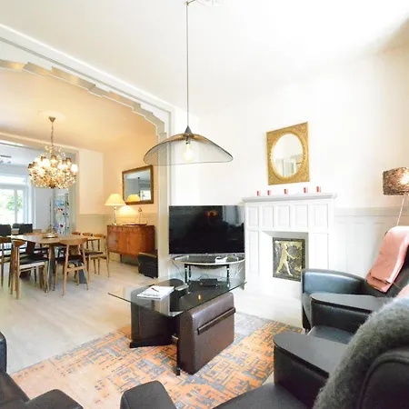 Riverside In Holiday home